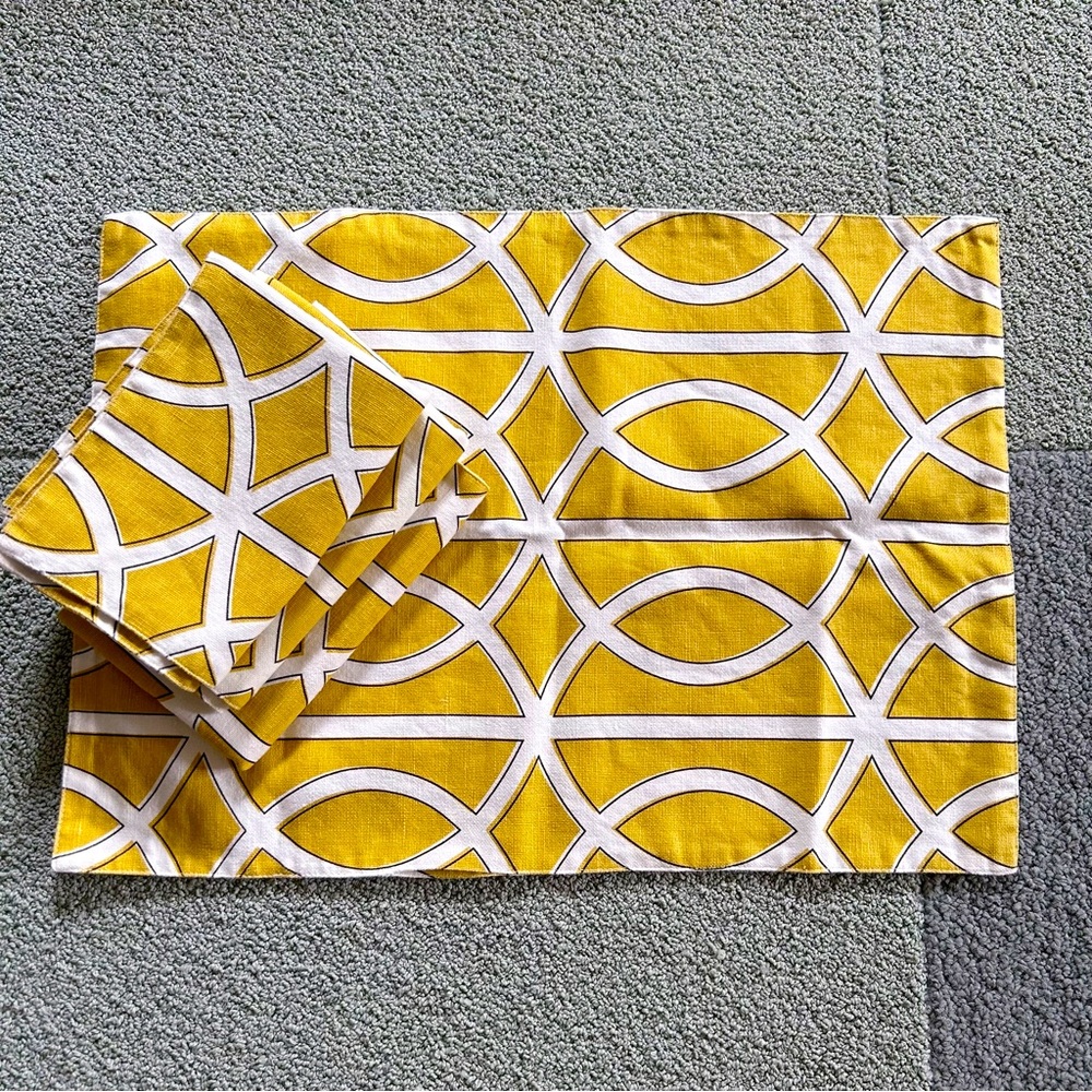 Vintage DwellStudio Placemats (4) Mustard Yellow